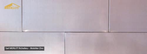Mobilier Zinc - Façade et crédence de cuisine en zinc - Habillage de Salle de bain en Zinc - Réalisation et faconnage sur-mesure par la Sarl Merlot à Richelieu (37) Centre Val de Loire - France